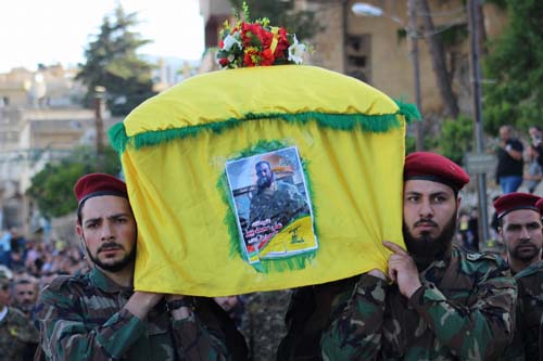 حزب الله وجمهور المقاومة يشيعان الشهيدين المجاهدين علي محمد بيز وحسين سامي رشيد