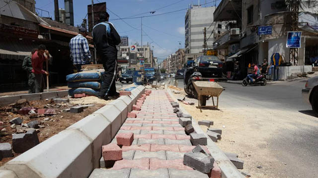 بعد الطرقات ..&rsquo;المريجة&rsquo; تجمّل الارصفة والمستديرات