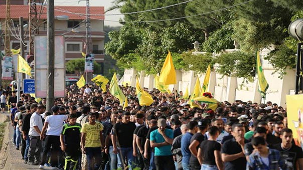 حزب الله واهالي قعقعية الصنوبر شيعوا الشهيد المجاهد مصطفى فواز