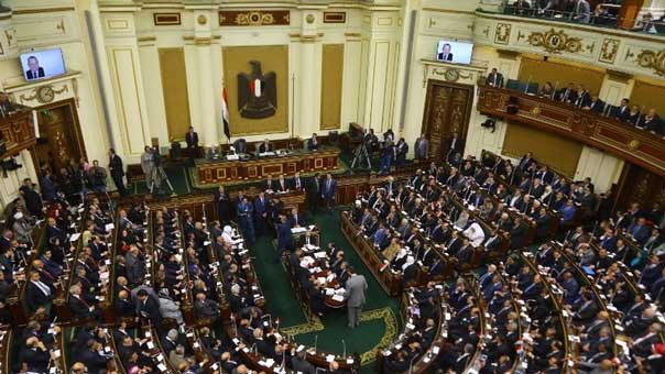 البرلمان المصري يقر نهائيا اتفاقية &rsquo;تيران وصنافير&rsquo; مع السعودية
