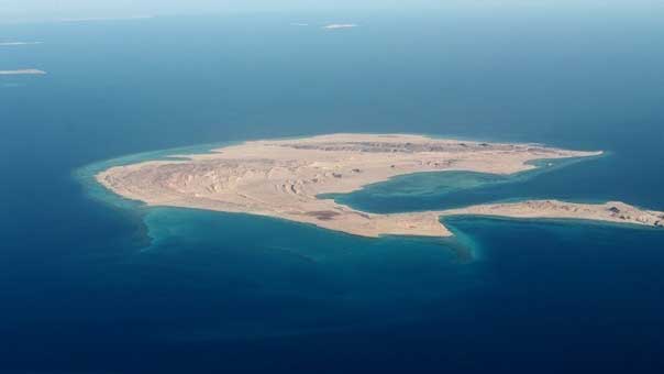 مصر: دعاوى قضائية لوقف تسليم &rsquo;تيران&rsquo; و&rsquo;صنافير&rsquo; للسعودية