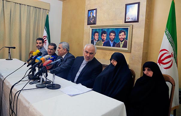 السفارة الايرانية أحيت الذكرى الـ35 لاختطاف دبلوماسييها