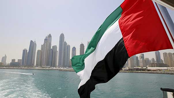 الإمارات تبدأ بفرض ضرائب على الشركات العاملة على أراضيها