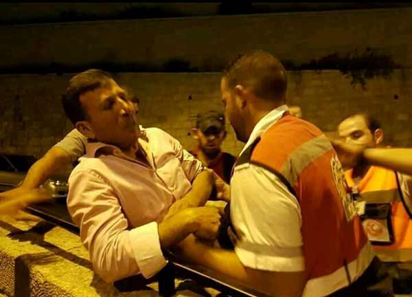 إصابات خلال مواجهات بين فلسطينيين وقوات الاحتلال في منطقة باب الأسباط بالقدس المحتلة