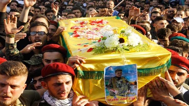 حزب الله وجمهور المقاومة شيعوا الشهيدين عبيد وأبو حرب الى مثواهما الاخير