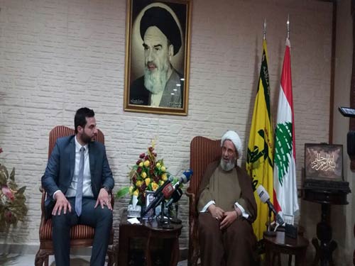 وفد من بلدة عرسال يبارك للشيخ يزبك بالانتصار: تحية شكر لسيد المقاومة ومجاهديها