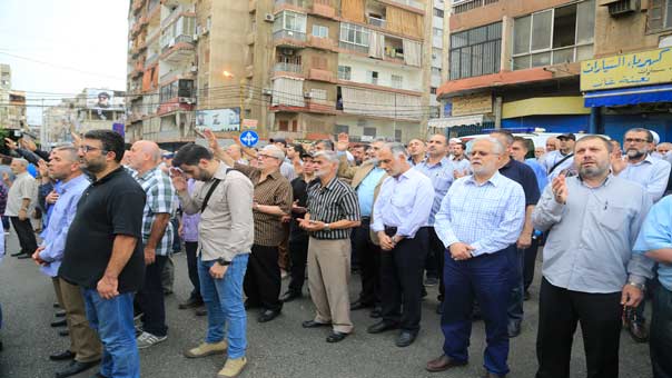 تشييع الشهيدين المجاهدين باز وحيدر في روضة الحوراء زينب (ع) في الغبيري