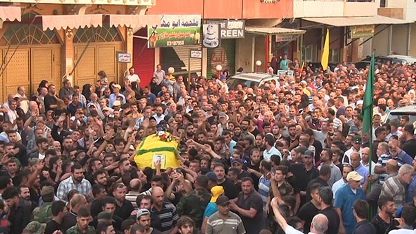حزب الله وجمهور المقاومة شيعوا الشهيدين حسن جرادي وعبد الوهاب محمد شعيب 