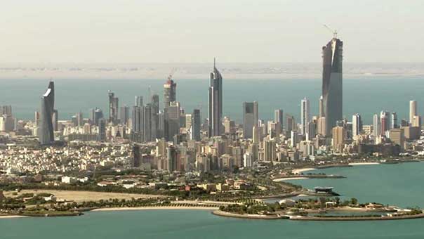 الكويت ترفع أسعار الكهرباء والماء 500% على الوافدين إليها