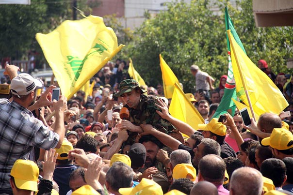 فرحة التحرير الثاني اكتملت.. صير الغربية الجنوبية احتفلت بتحرير المقاوم أحمد معتوق