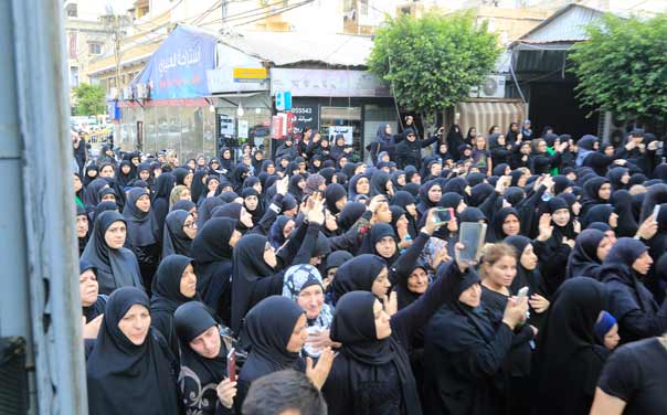 حزب الله يشيع ثلة من الشهداء الى مثواهم الاخير في روضة الحوراء زينب بالغبيري
