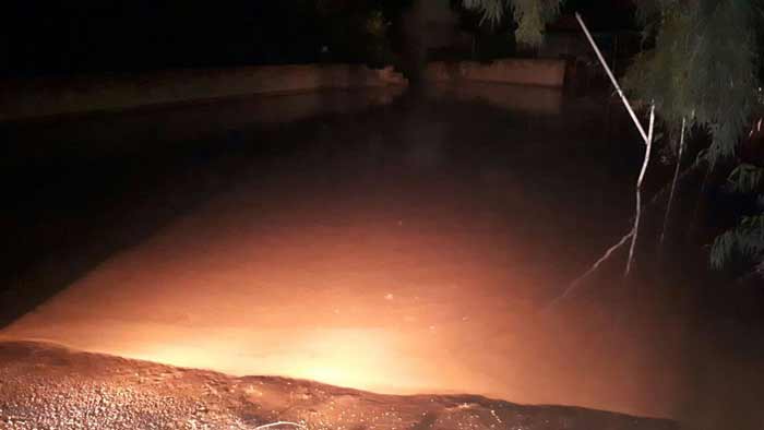 بالصور: السيول تجتاح مجرى نهر العاصي بالهرمل