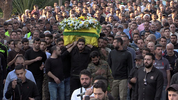 حزب الله وأهالي ميفدون شيّعوا الشهيد المجاهد عبد الرضا قمر الدين في ميفدون