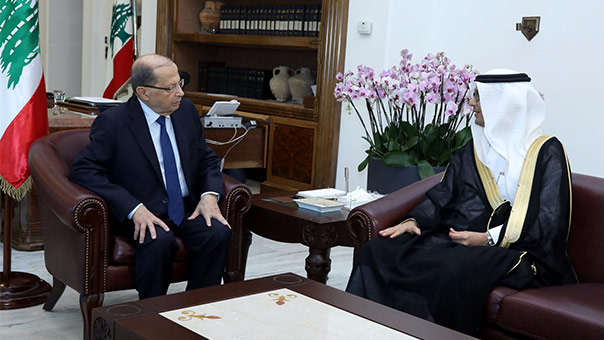 الرئيس عون للقائم بالأعمال السعودي: طريقة استقالة الرئيس الحريري &rsquo;غير مقبولة&rsquo; ونطالب بعودته
