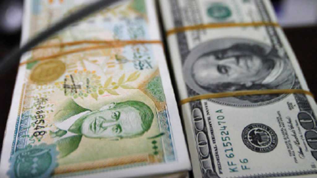 تطورات الغوطة تدعم الليرة السورية والدولار ينخفض