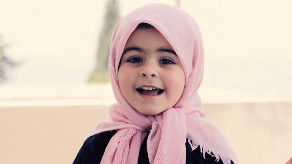 الطفلة آية تحمّل &rsquo;العهد&rsquo; أمانة رسالتها: &rsquo;بس خلوني شوفو..وياخد قلبي&rsquo;
