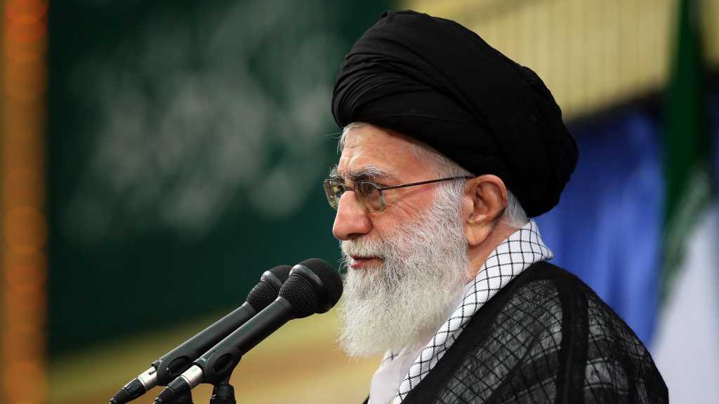 الامام الخامنئي: سنردّ على كل صاروخ من العدو بعشرة صواريخ