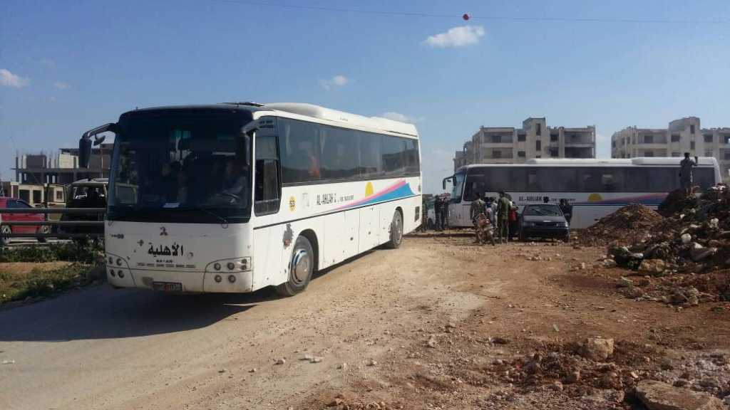 خروج اهالي كفريا والفوعة متواصل.. ومسلحون يرفضون التوجه الى ادلب