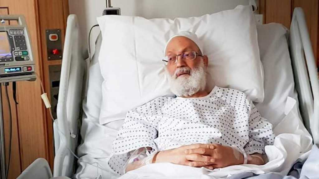 الشيخ عيسى قاسم يغادر المستشفى