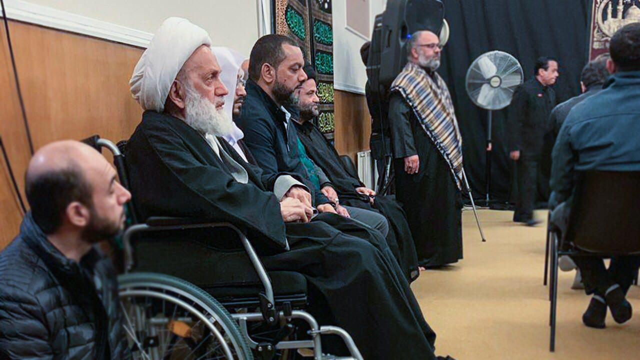  بالصور..الشيخ قاسم يشارك في مجلس عزاء حسيني في لندن