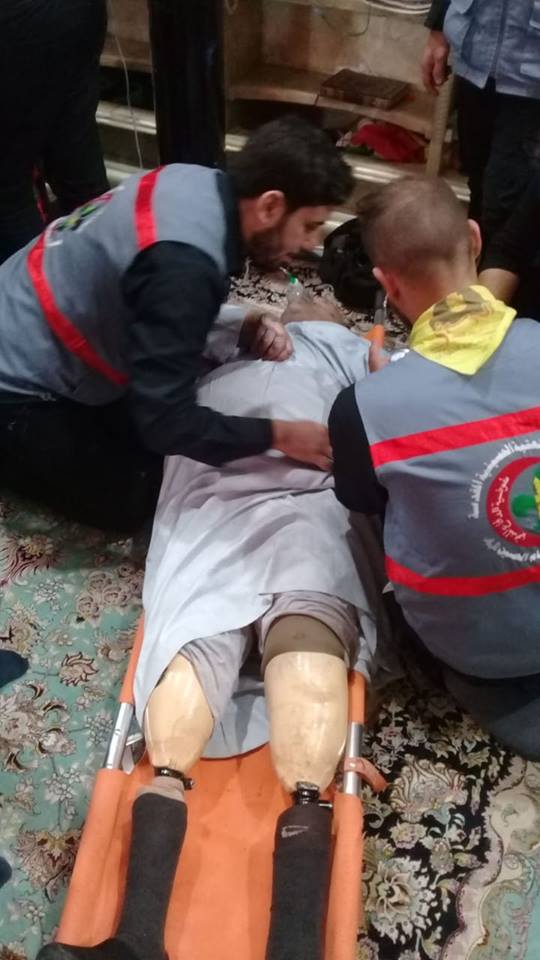 بالصور: الدفاع المدني الهيئة الصحية بخدمة زوار الامام الحسين داخل الحرم الشريف 