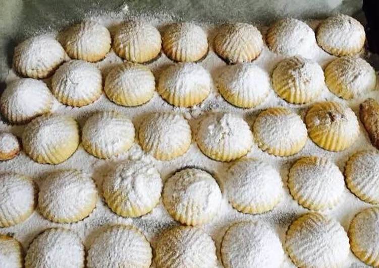 أجواء عيد الفطر في طرابلس: تمسك بالعادات والتقاليد 