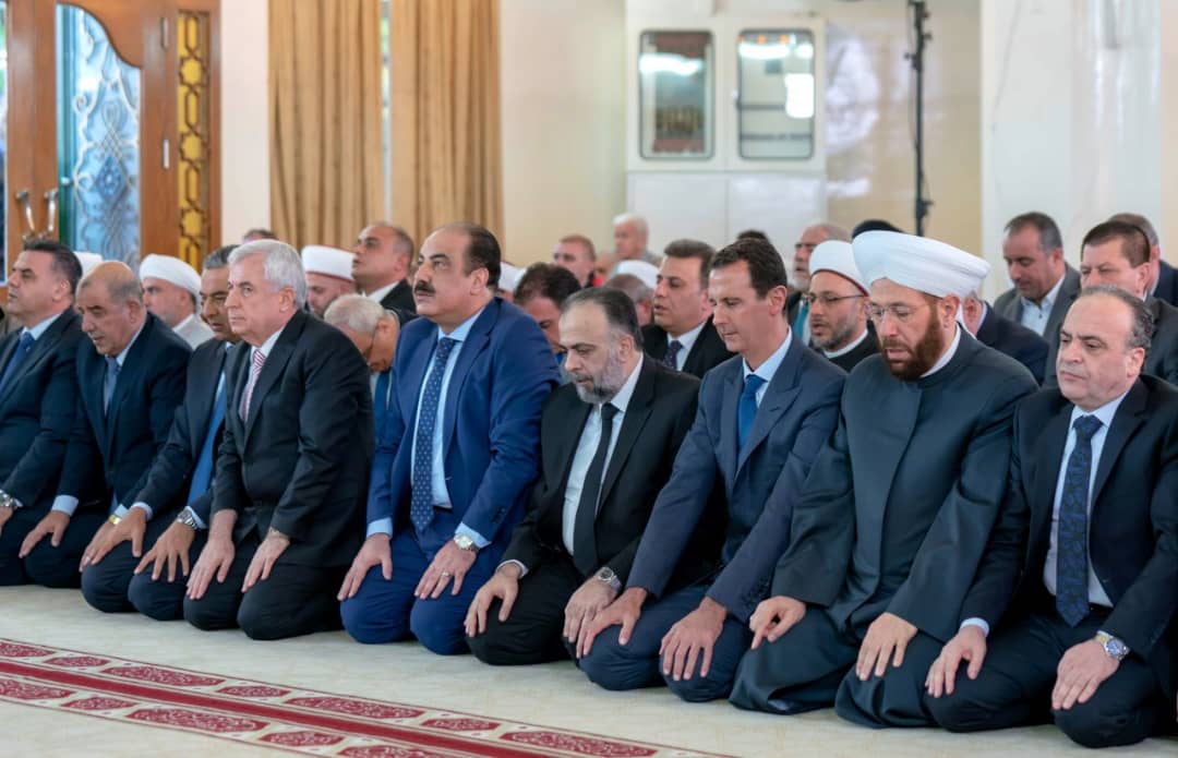 الرئيس الأسد يؤدي صلاة عيد الأضحى المبارك في جامع الروضة بدمشق